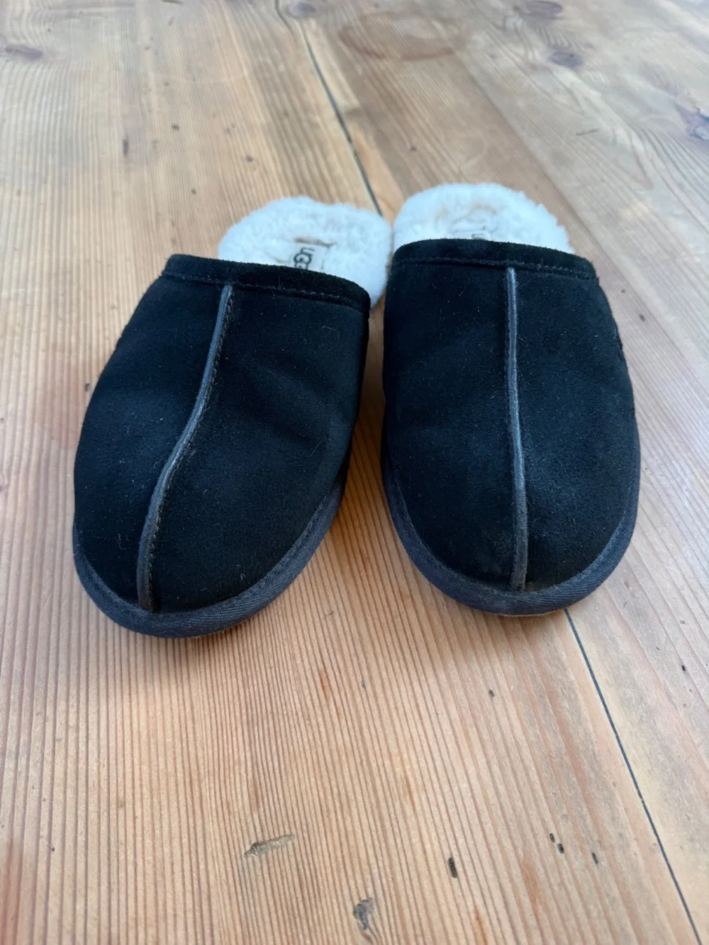 Ugg Scuff Slippers